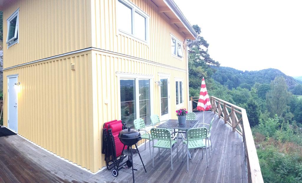 Villa Riddarhuset Ljungskile Exterior foto